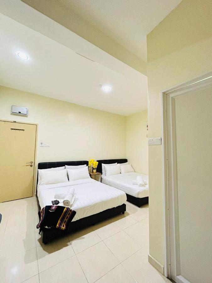 Noor Hotel Kangar Exterior photo